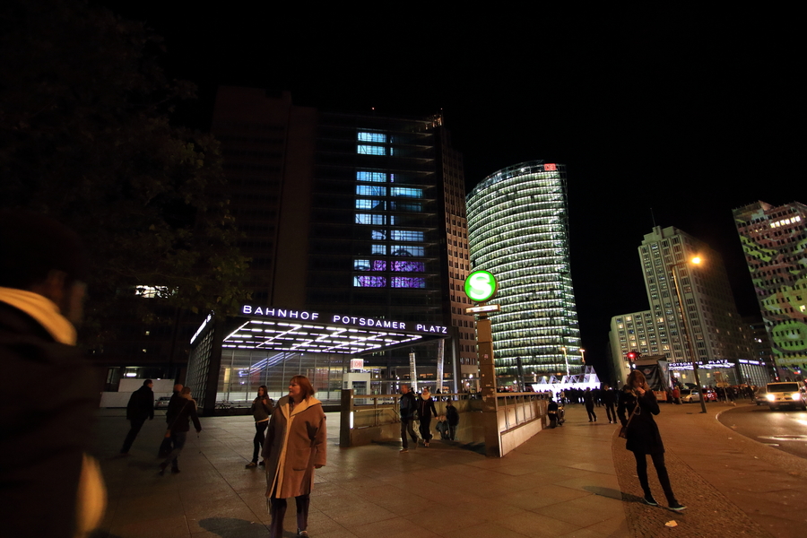 Festival of Lights / Berlin leuchtet
Potsdamer Platz
Keywords: Potsdamer Platz