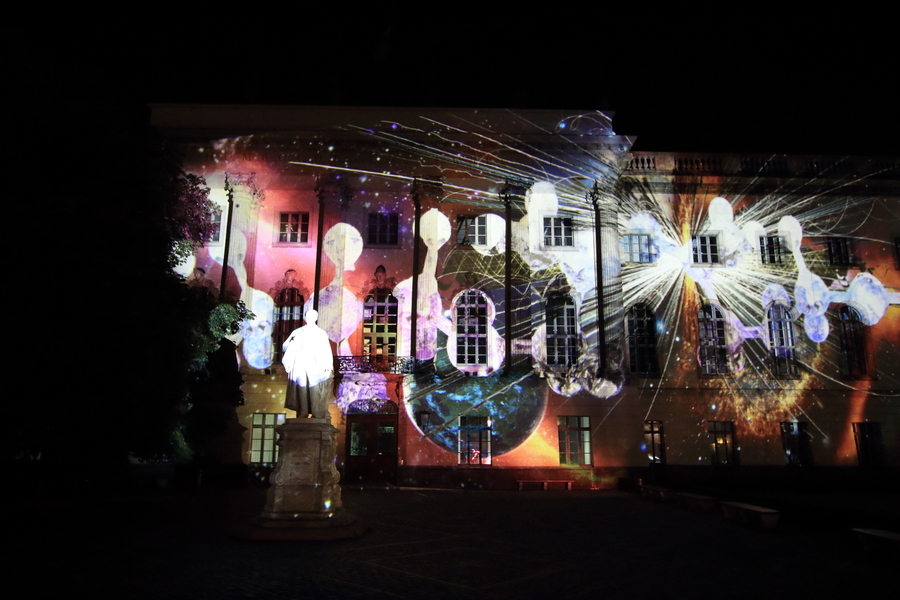 Festival of Lights / Berlin leuchtet
Humboldt Universität
Keywords: Humboldt Universität